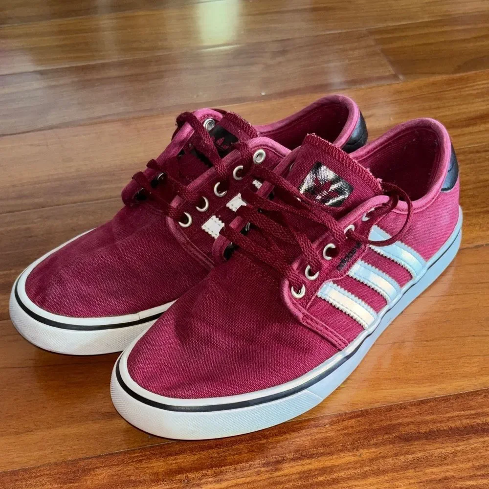 Adidas Red Canvas Low-Top Sneakers with White Stripes size 7.5
